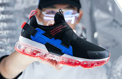 安踏防偽查詢,網友＂還好提前看了這個文章＂